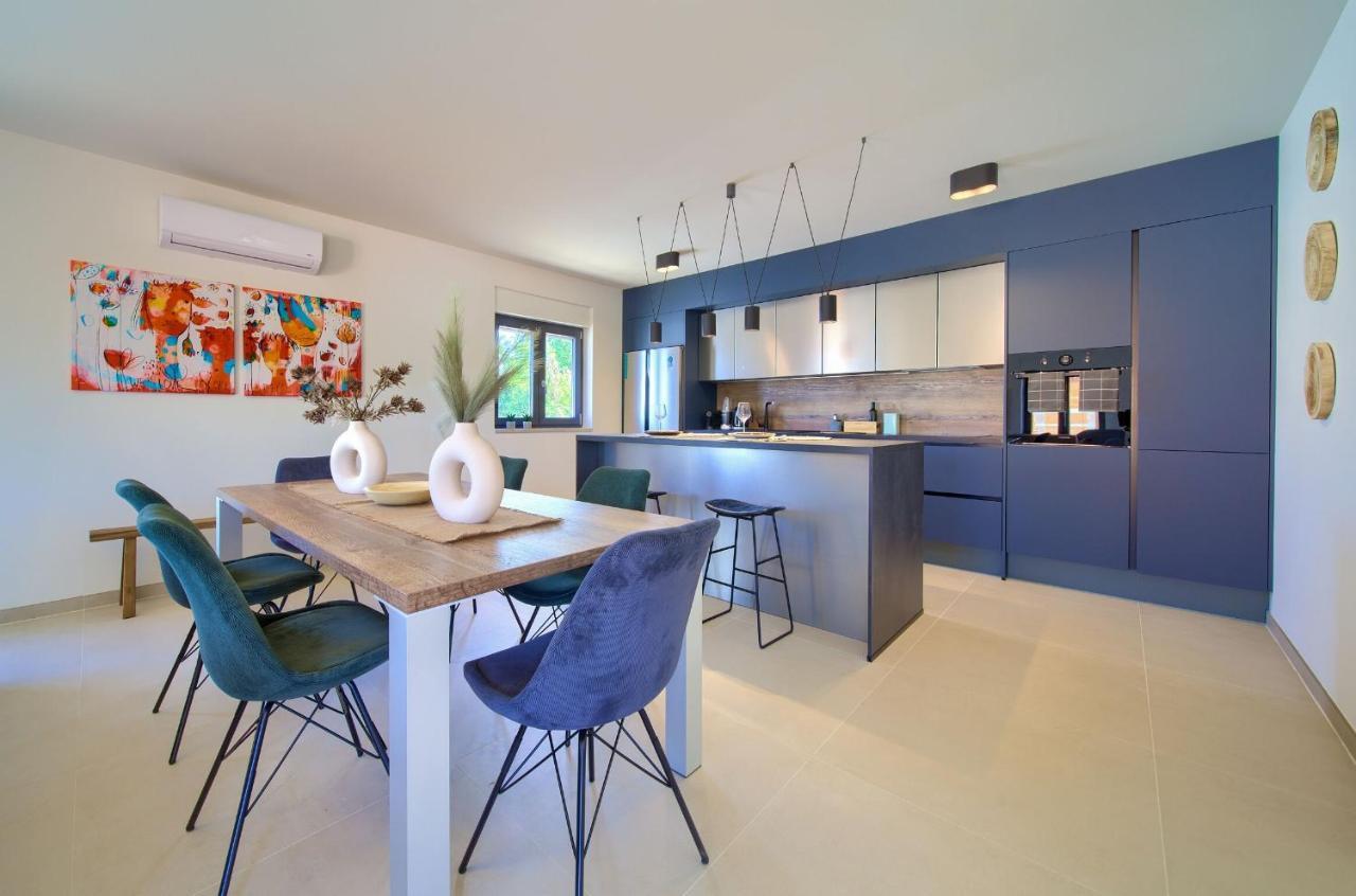 Apartments Sol Нивице Экстерьер фото